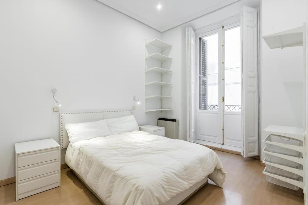Apartmán Apartamento Proximo A Gran Via Madrid Exteriér fotografie